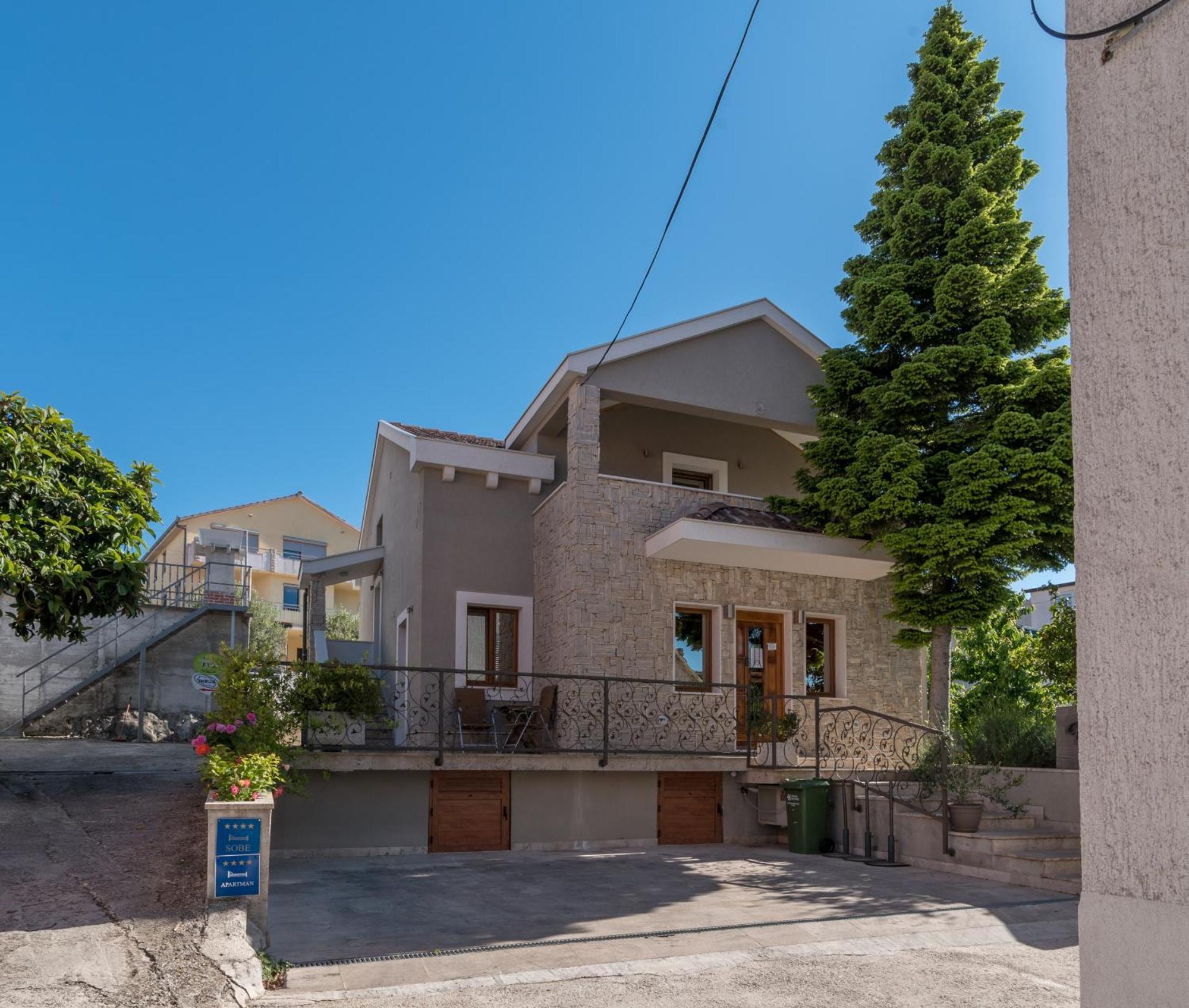 Villa Lucica Trogir Exterior foto