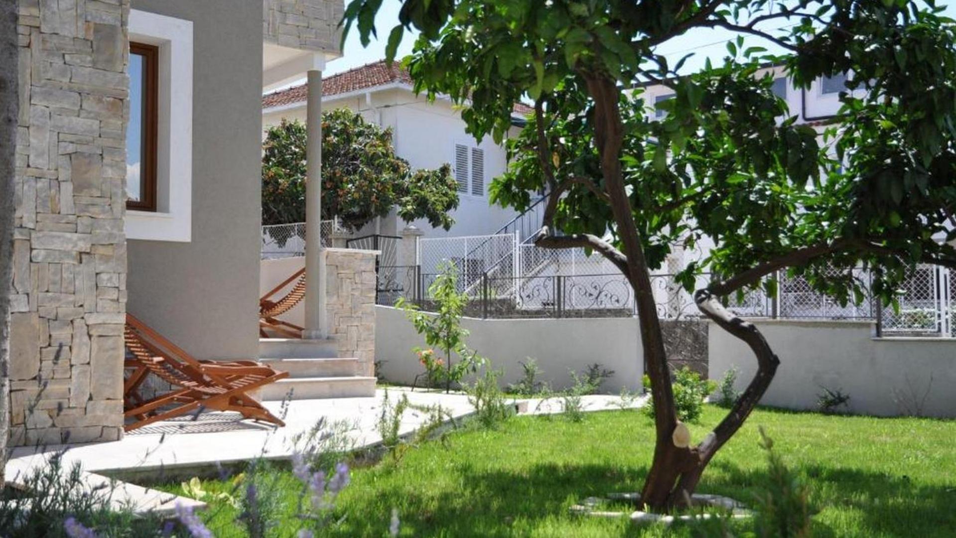 Villa Lucica Trogir Exterior foto