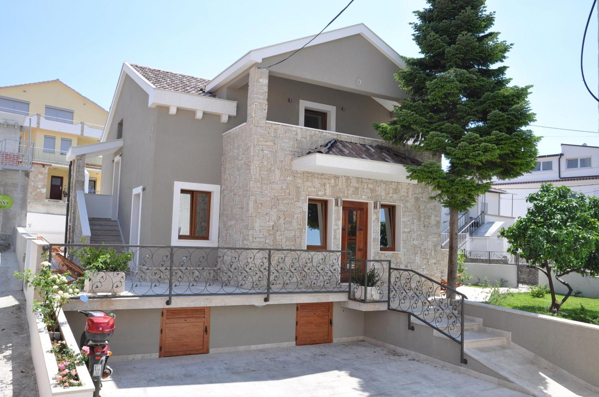 Villa Lucica Trogir Exterior foto